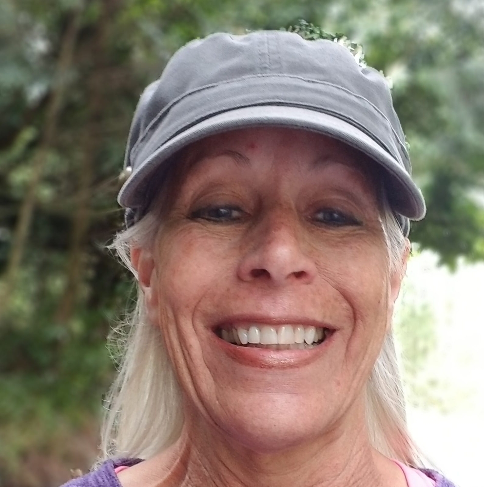 Meet your Posher, Becky